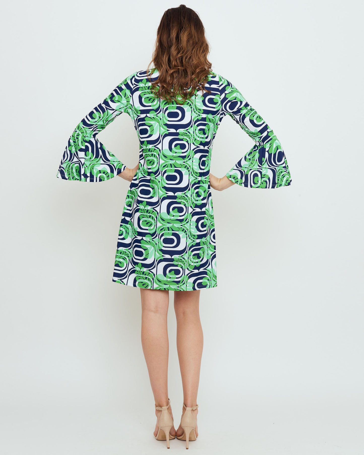 Leyte Bell Sleeve Dress in Kelly Green Optic Hibiscus